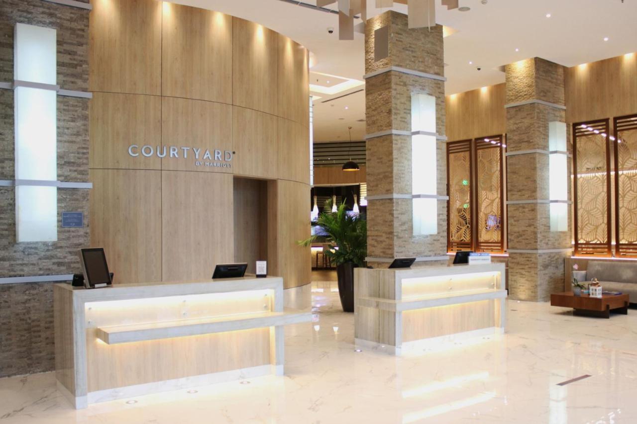 Courtyard By Marriott Guayaquil Hotel Exterior photo